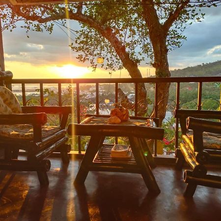 Purple Homestay Hillside Busuanga Eksteriør billede
